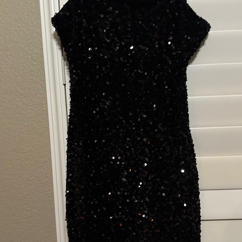 Elegant Black Sequin Dress